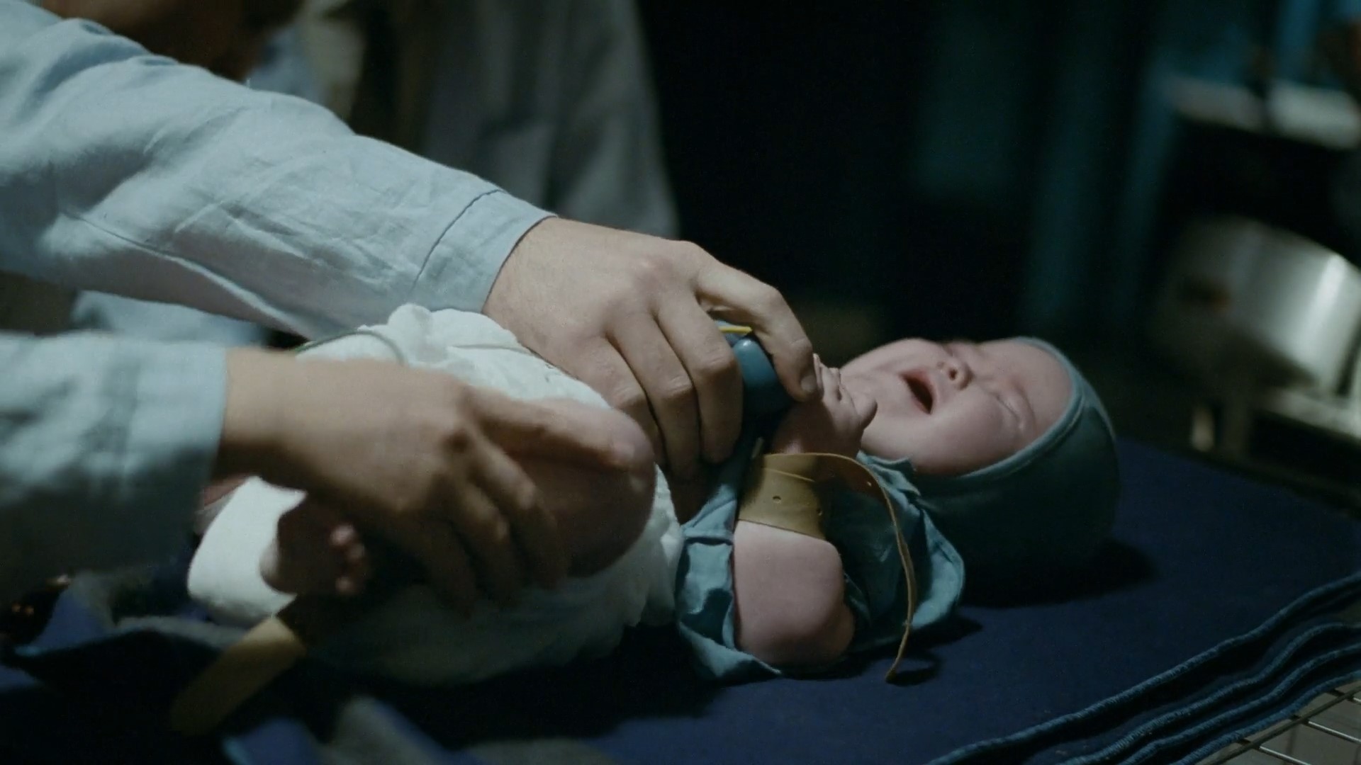 Насилие над младенцами из детдома: снятый в Харькове фильм "Дау" попал в громкий скандал фото 1