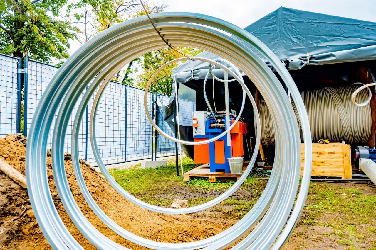 Без раскопок: в Харькове впервые в Украине был отремонтирован коллектор новым методом. Фото: ХТС