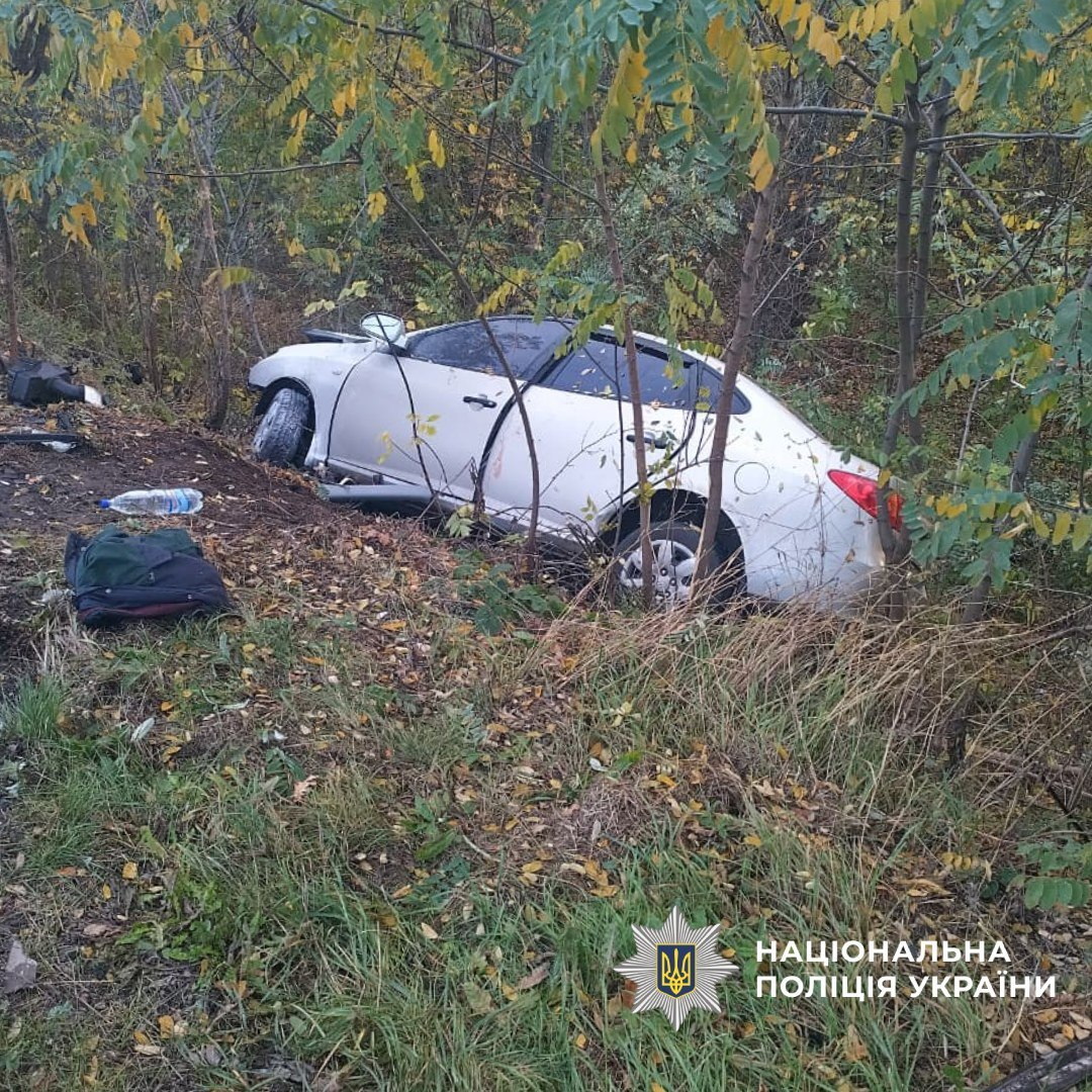 Четверо погибших, трое пострадавших: на Харьковщине произошли две смертельные аварии.