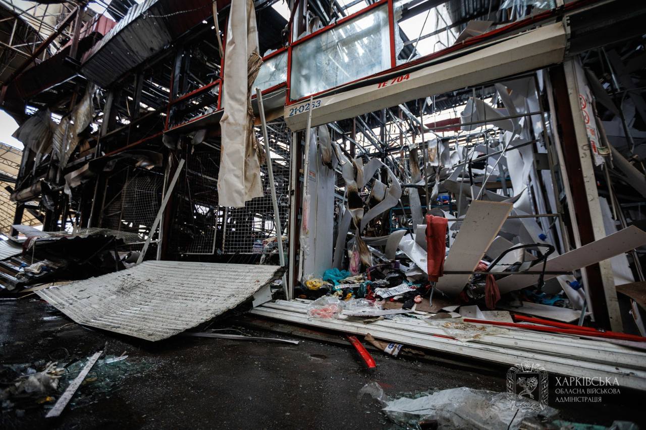 Пожар на рынке "Барабашово" после удара "Шахеда". Фото: ХОВА