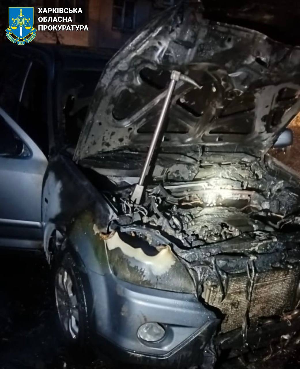 В Харькове школьница подожгла военные авто по заказу России. Фото: Харьковская облпрокуратура