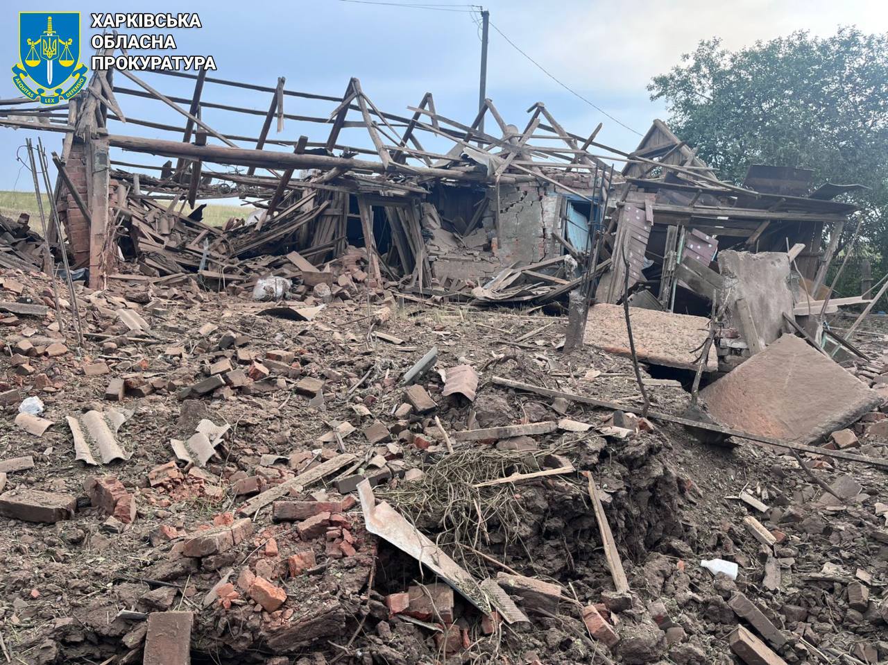 Купянщина снова под ударом: одна женщина погибла, семь раненых. Фото: Харьковская облпрокуратура