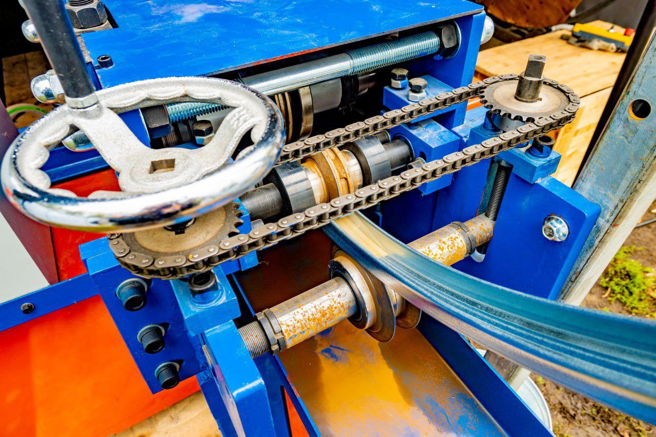 Без раскопок: в Харькове впервые в Украине был отремонтирован коллектор новым методом. Фото: ХТС