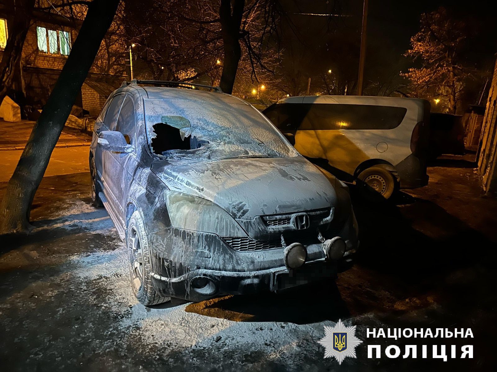 В Харькове студент поджег авто военного по заказу РФ: его взяли под стражу. Фото: Нацполиция