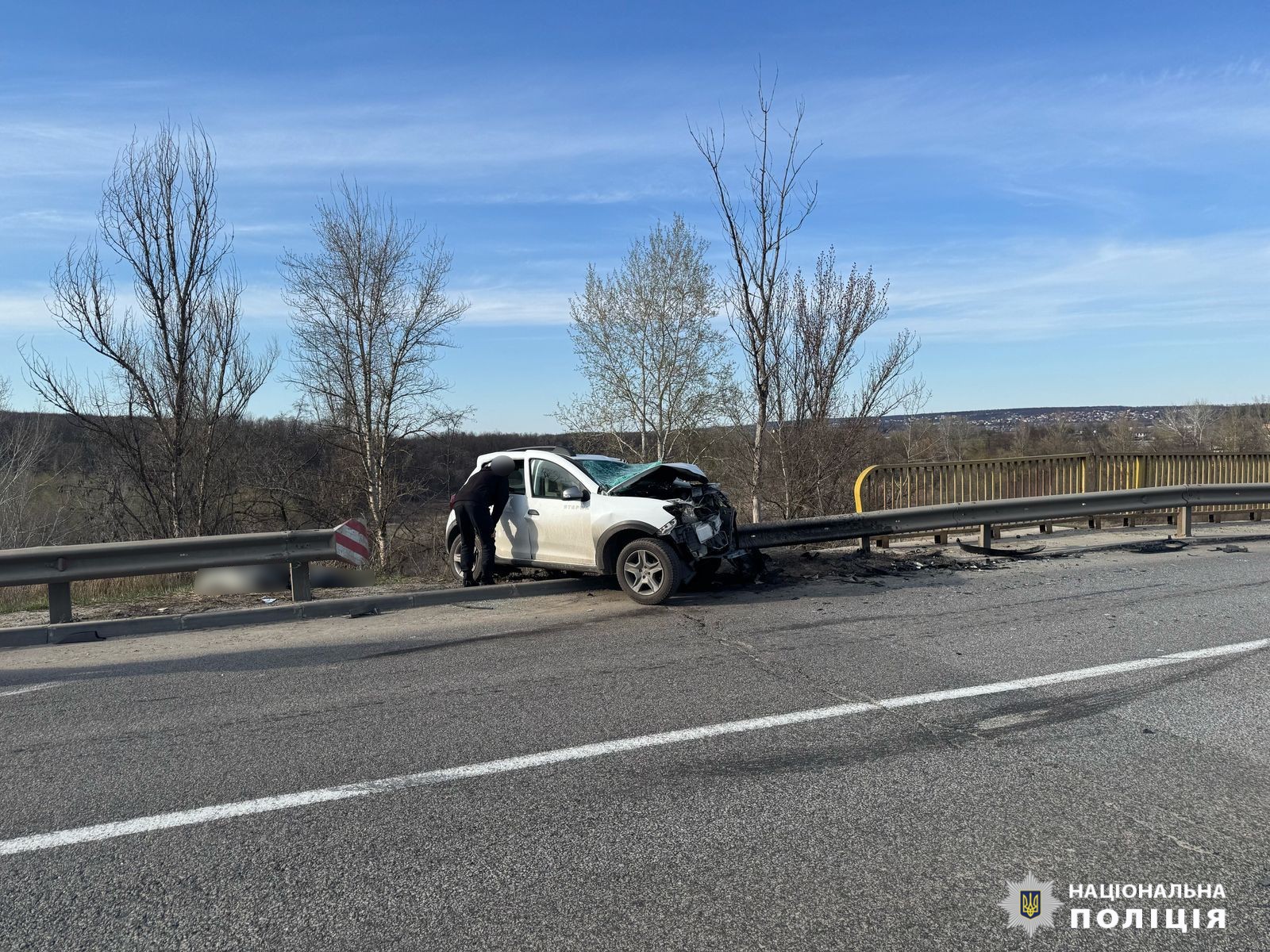 Смертельное ДТП в Харькове: водитель погиб, ребенок &ndash; в тяжелом состоянии. Фото: Нацполиция