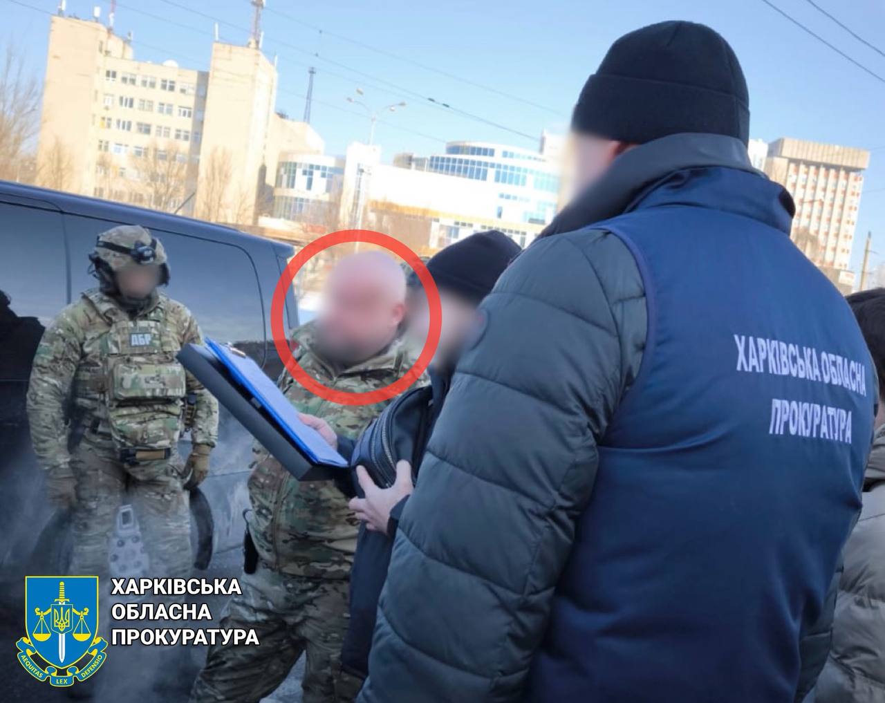 Харків&rsquo;янину обіцяли посаду слідчого ДБР за 20 тисяч доларів: затримано "ділка". Фото: Харківська облпрокуратура