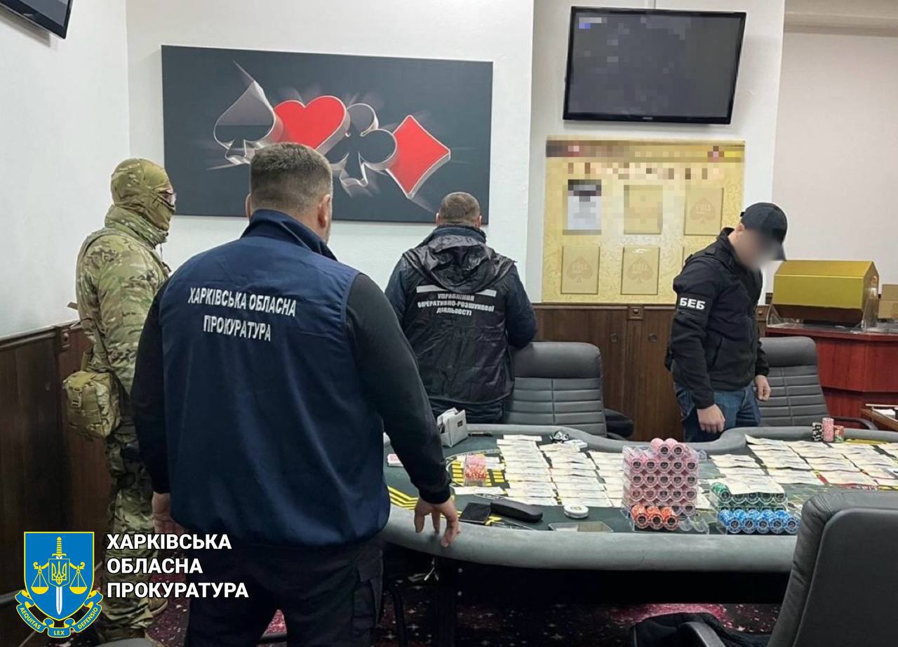 В Харькове разоблачили незаконный покер-клуб. Фото: Харьковская облпрокуратура