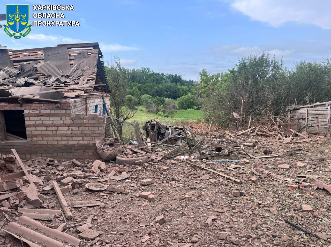 Купянщина снова под ударом: одна женщина погибла, семь раненых. Фото: Харьковская облпрокуратура