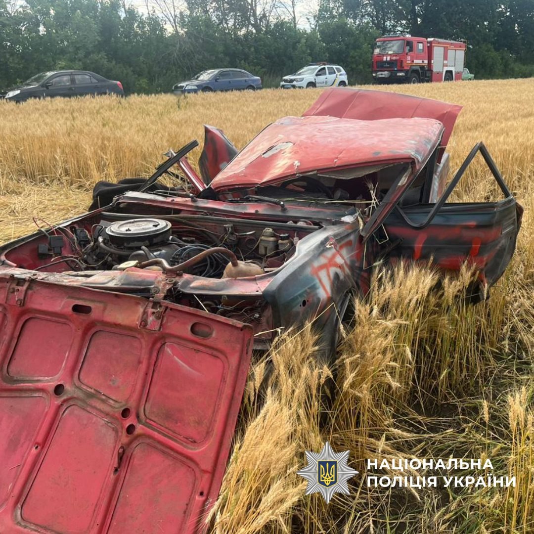 В ДТП под Харьковом погиб подросток, 14-летний пассажир в больнице. Фото: Нацполиция