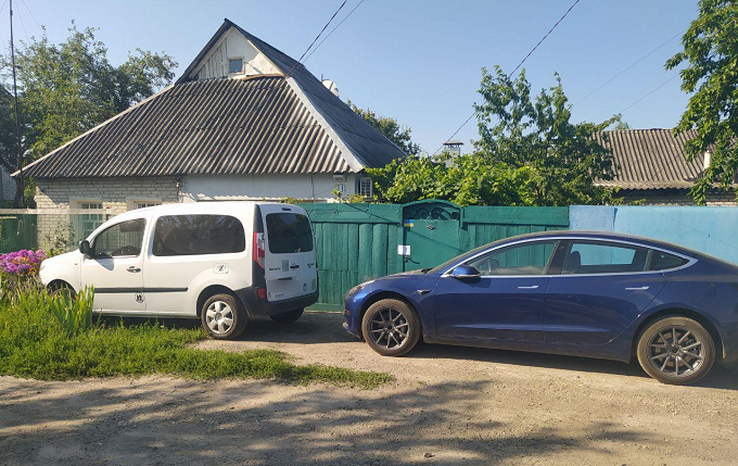 Дом, где живет семья. Фото: NewsRoom