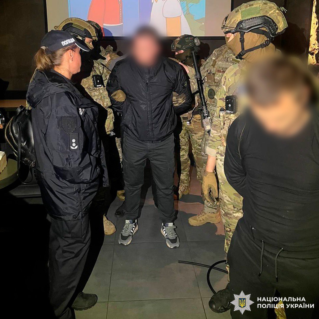 В Харькове разоблачили банду квартирных воров. Фото: Нацполиция