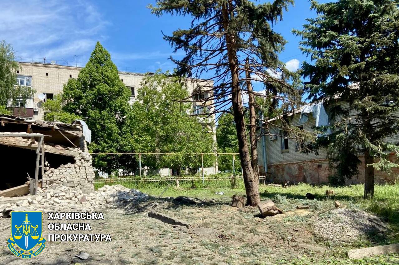 РФ вдарила з авіації по Куп'янську. Фото: Харківська облпрокуратура