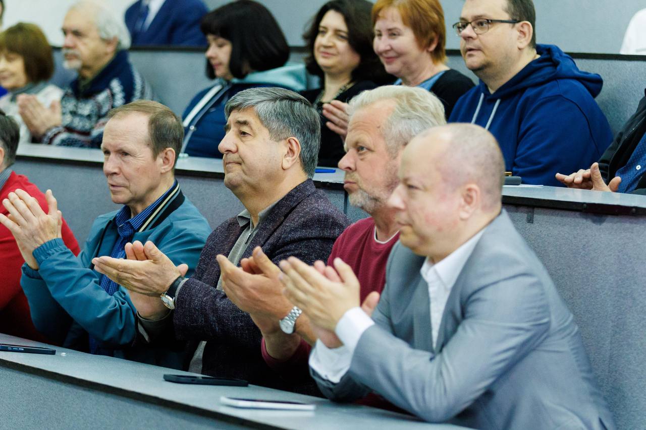 В Харьковском национальном университете радиоэлектроники &ndash; новый ректор.