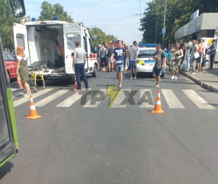 На Салтовке легковушка сбила 9-летнего мальчика. Фото: Труха