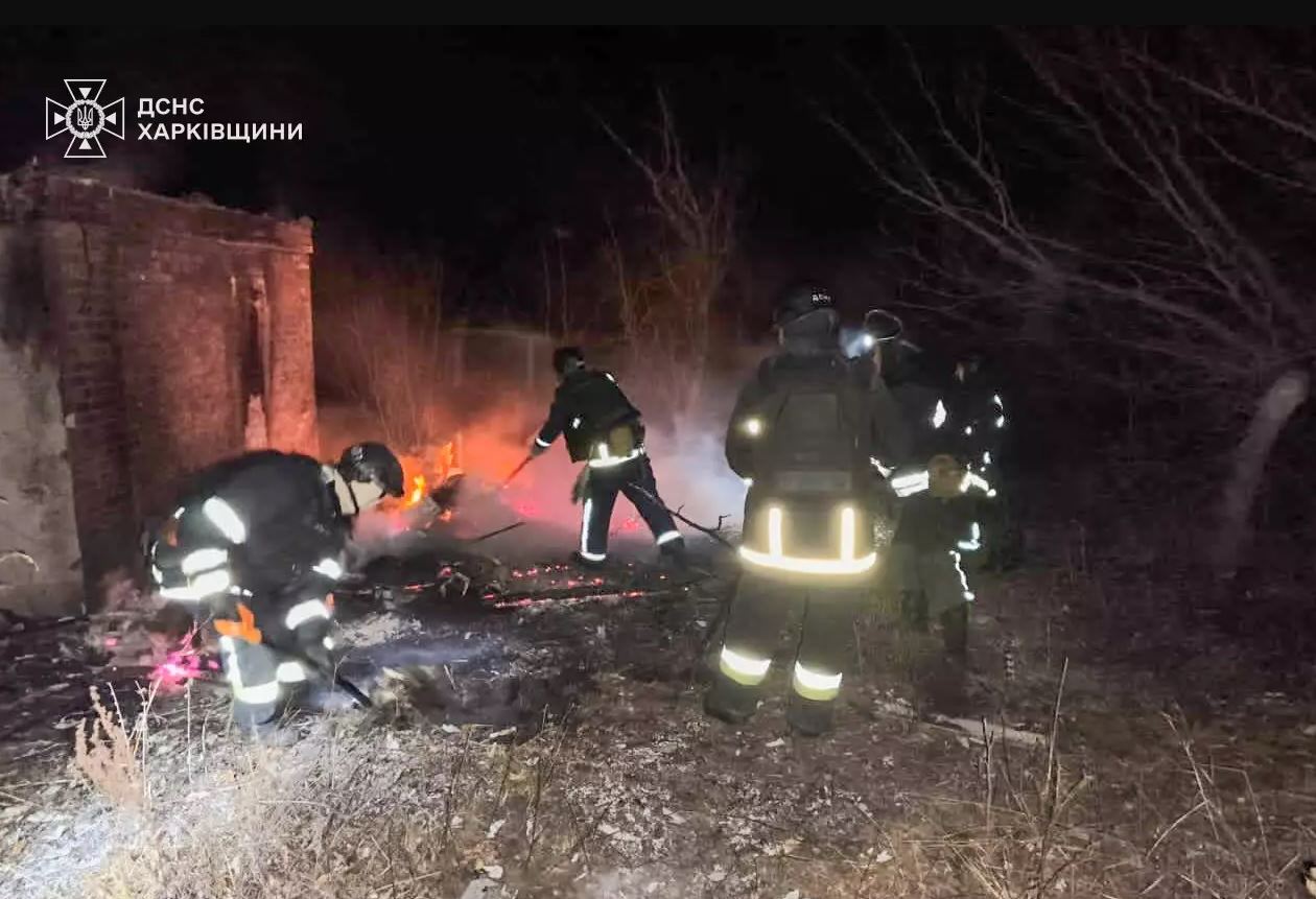 Харьковщина: спасатели ликвидировали последствия удара вражеских БПЛА Фото: ГСЧС Харьковщины