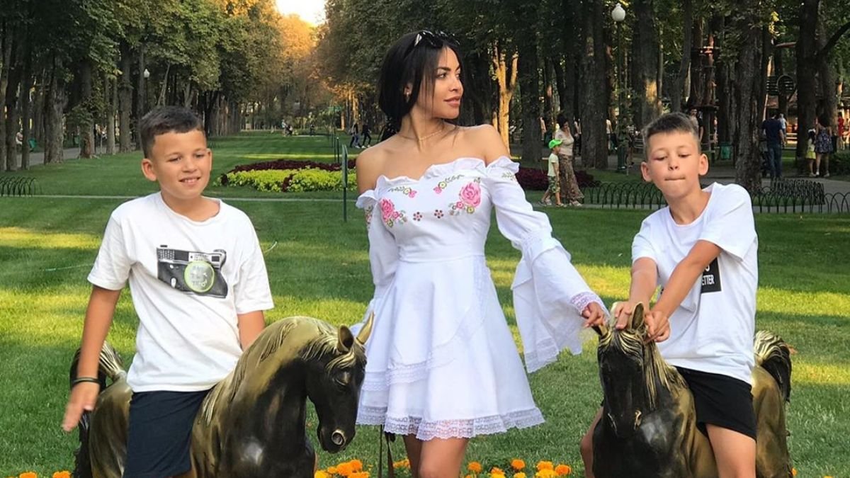 instagram.com/polina_lola