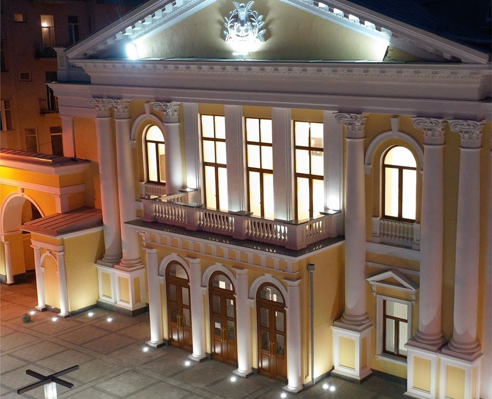 Концерт под открытым небом в филармонии