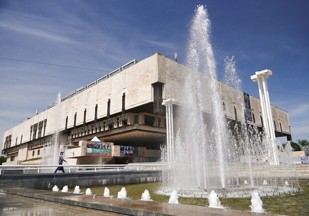 Праздничный концерт у ХНАТОБа