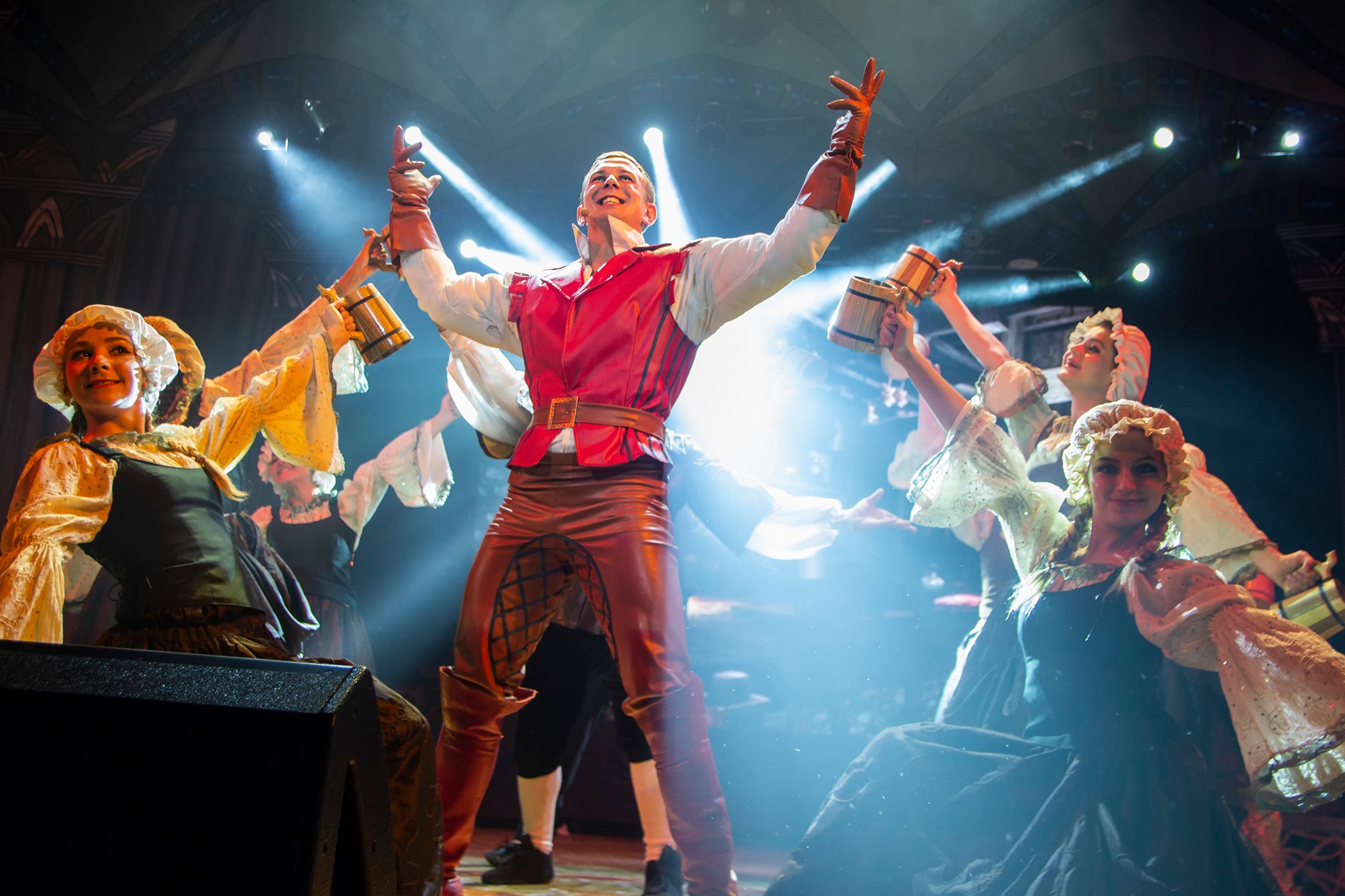 Театр Мадригал. "Волшебный замок": фото 1