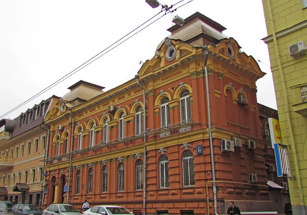 Полкилометра истории за три часа