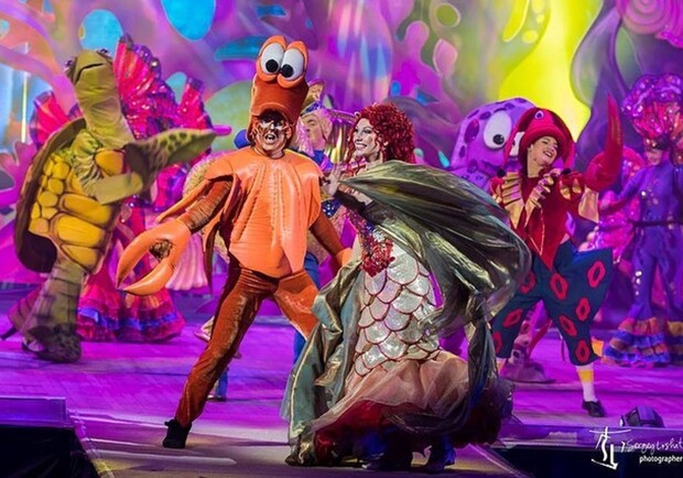 Детский спектакль “Принцесса подводного мира”.