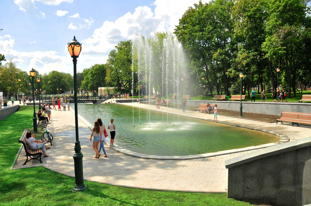 Экскурсия по саду им. Шевченко