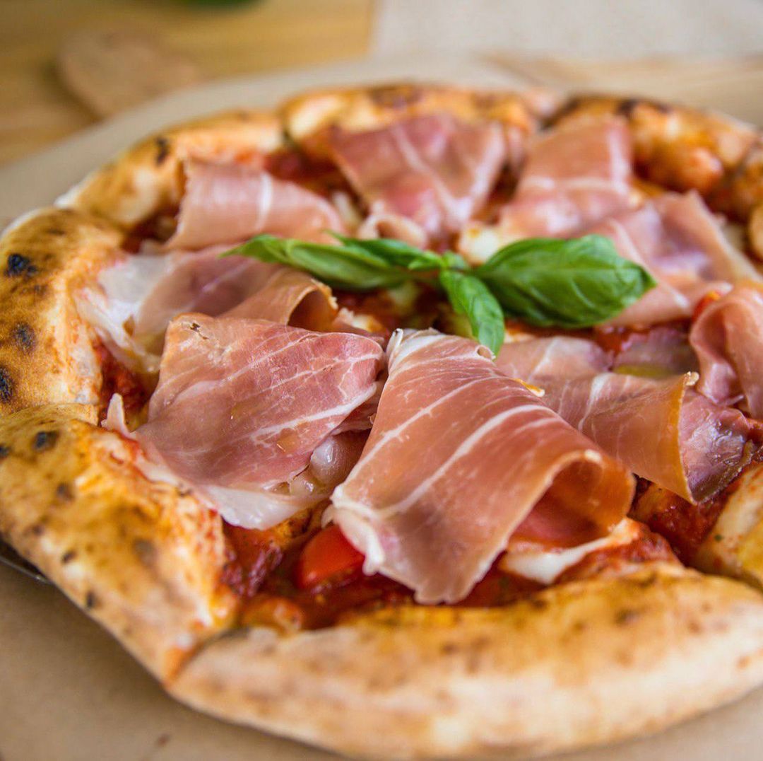 Пицца в "Парме".