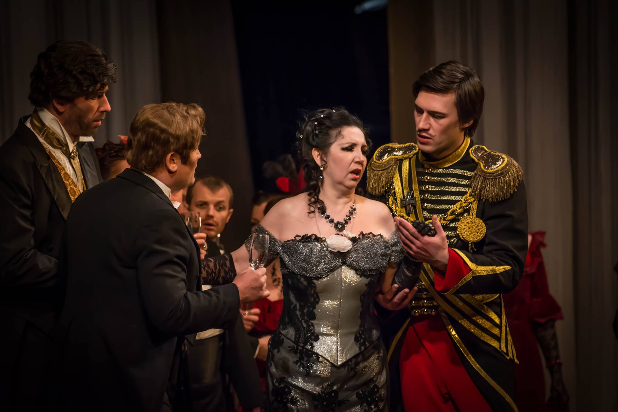 Опера Гала под открытым небом в ХНАТОБе