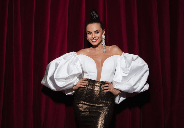 Настя Каменских в "Аризоне"