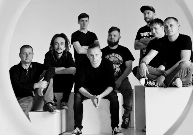 Жадан і Собаки на летней сцене ХНАТОБа