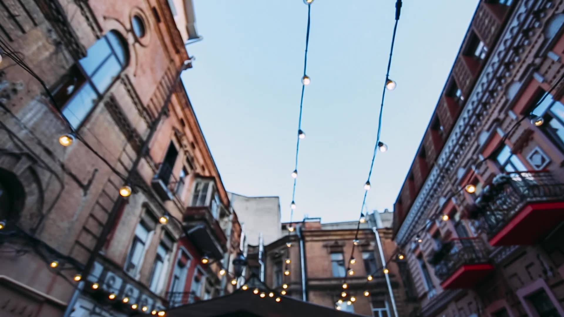 Открытие елки во дворике "Итальянской редакции"