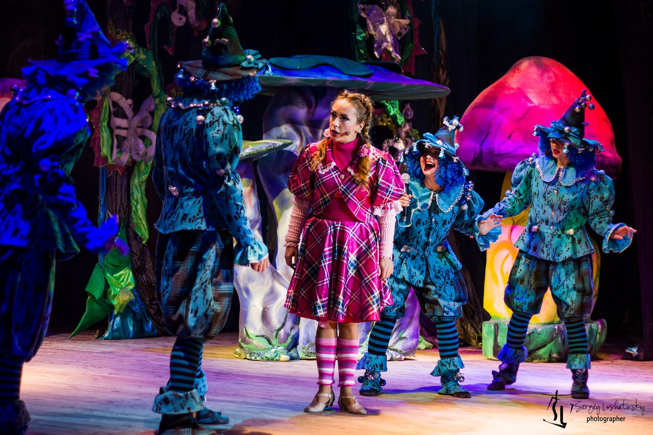 "Элли в Изумрудном городе" в ДК "Металлист"