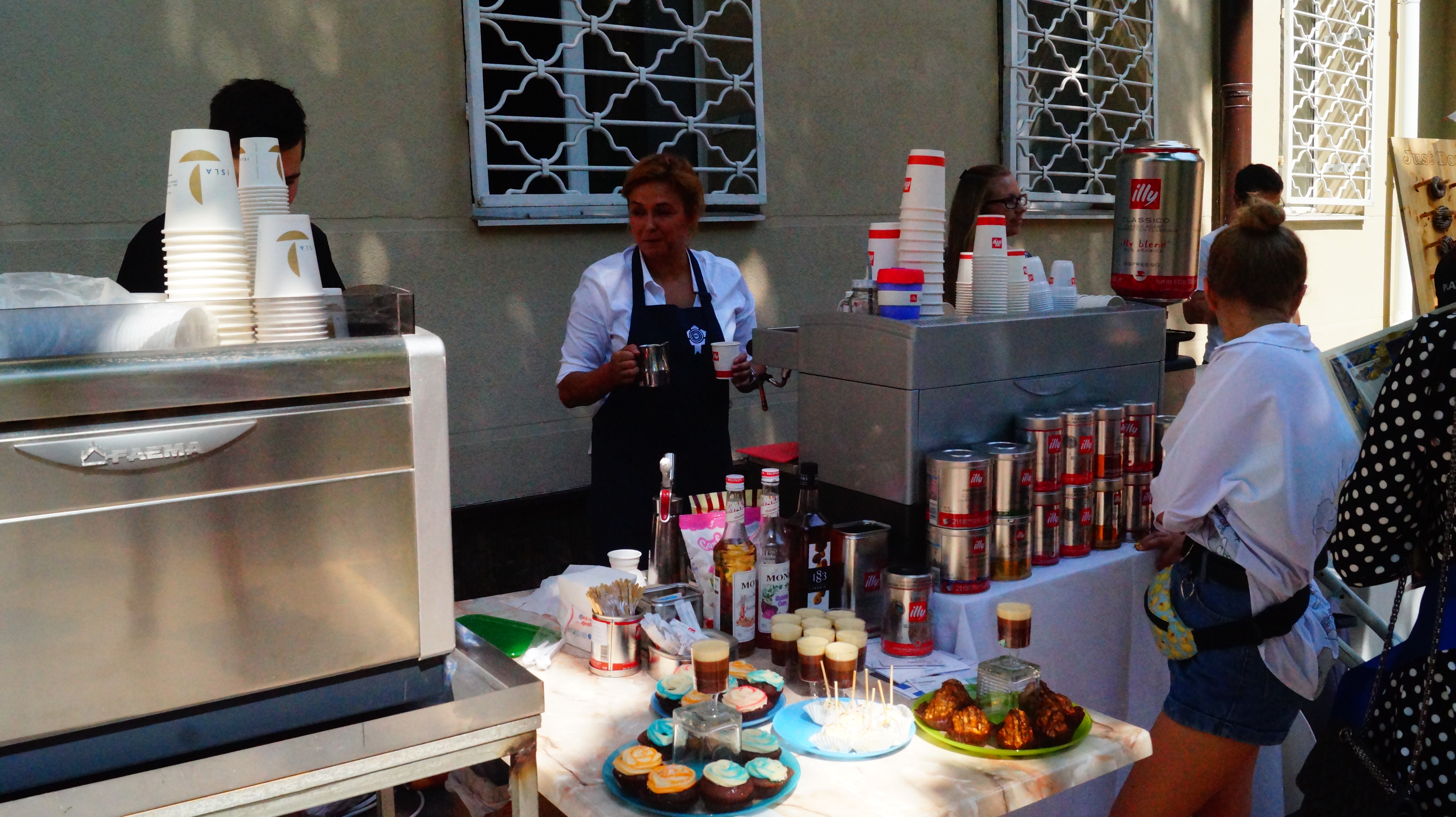 Фестиваль книги и кофе "Coffeebook на Лермонтовской": фото 2