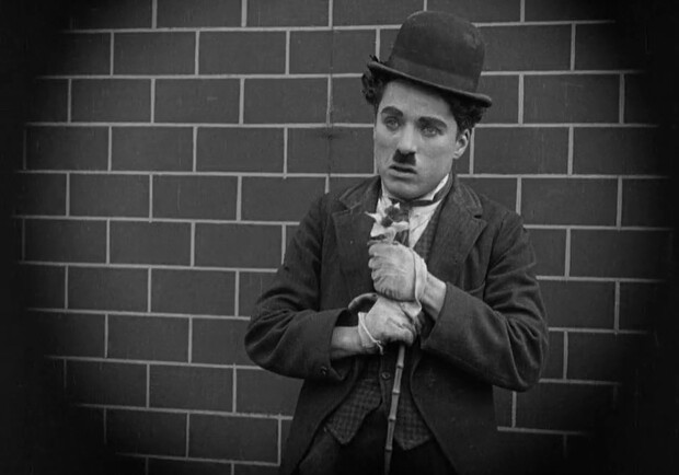 Немое кино с тапером.