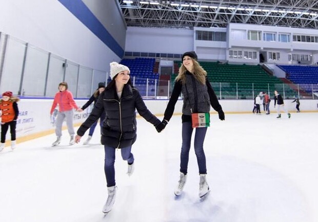 Каток на Механике.