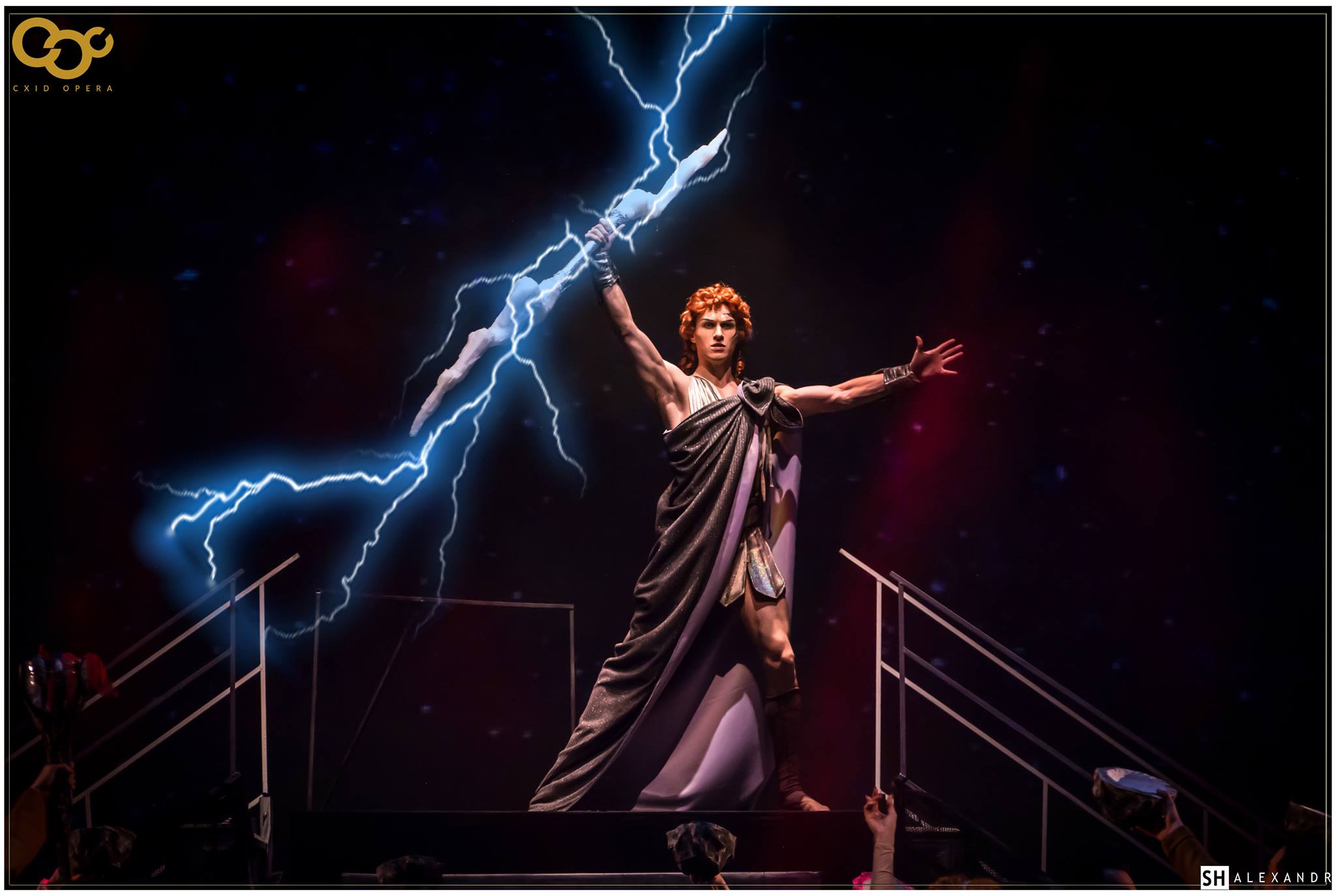 Сцена из балета "Мистерии Пандоры".