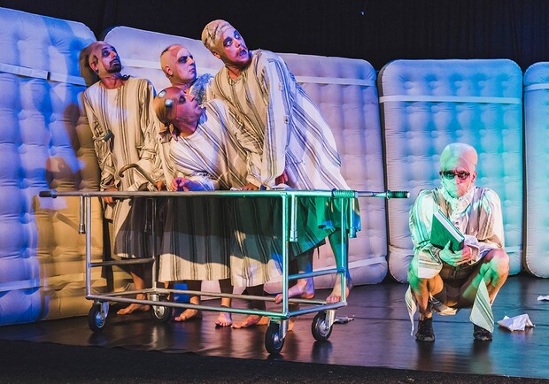 Дизайн-маркет, Планета роботов, спектакль о буднях клерков: куда пойти в Харькове на этой неделе фото 14