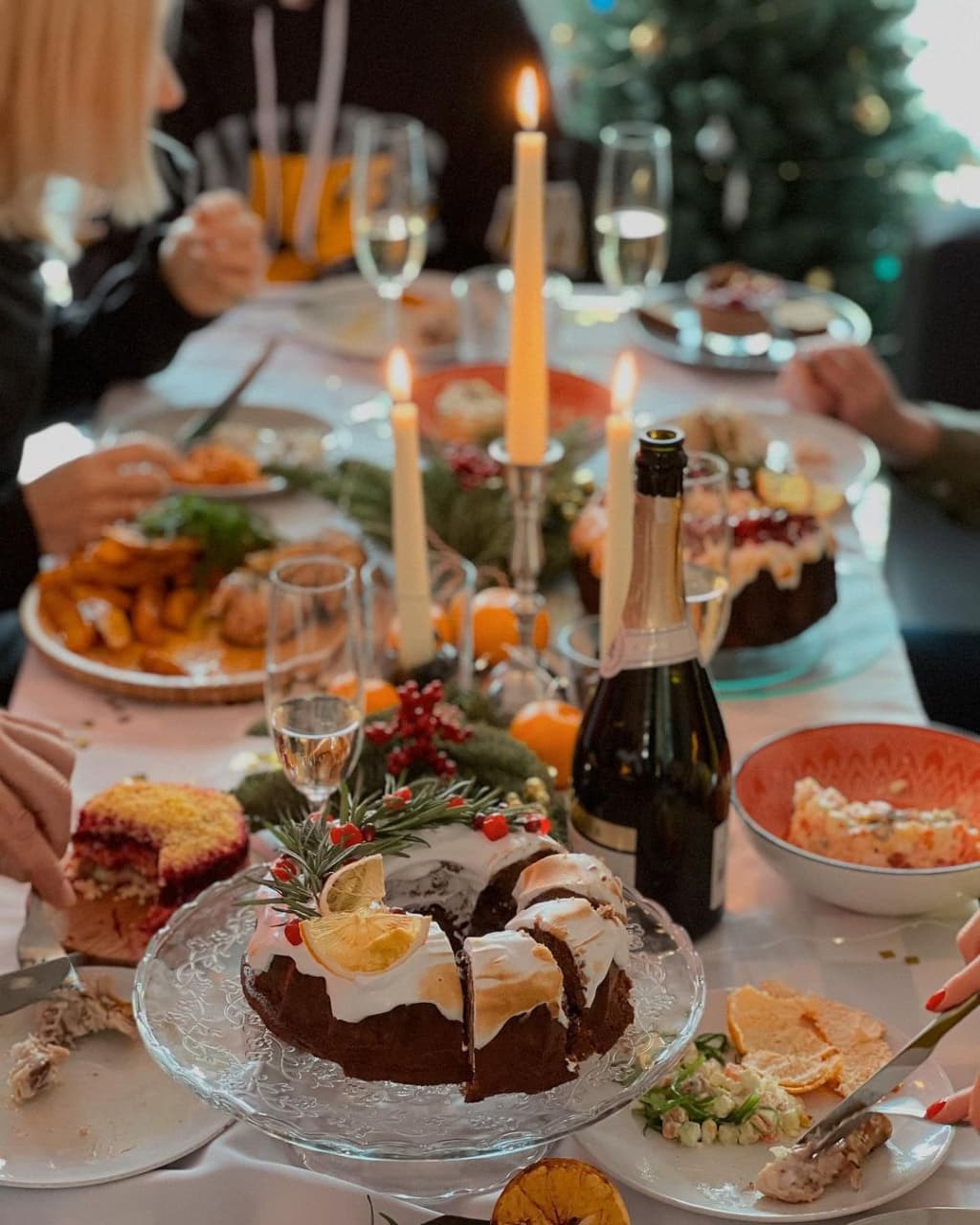 Новогоднее меню кафе "Кава у шафі".