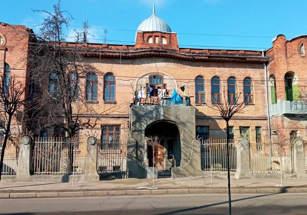 Ночи кино, угощения варениками, экскурсия на Москалёвку: куда пойти на выходных в Харькове фото 15 14