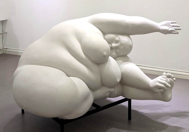 Выставка Татьяны Альбицкой-Костомаровой «Ожерелье».