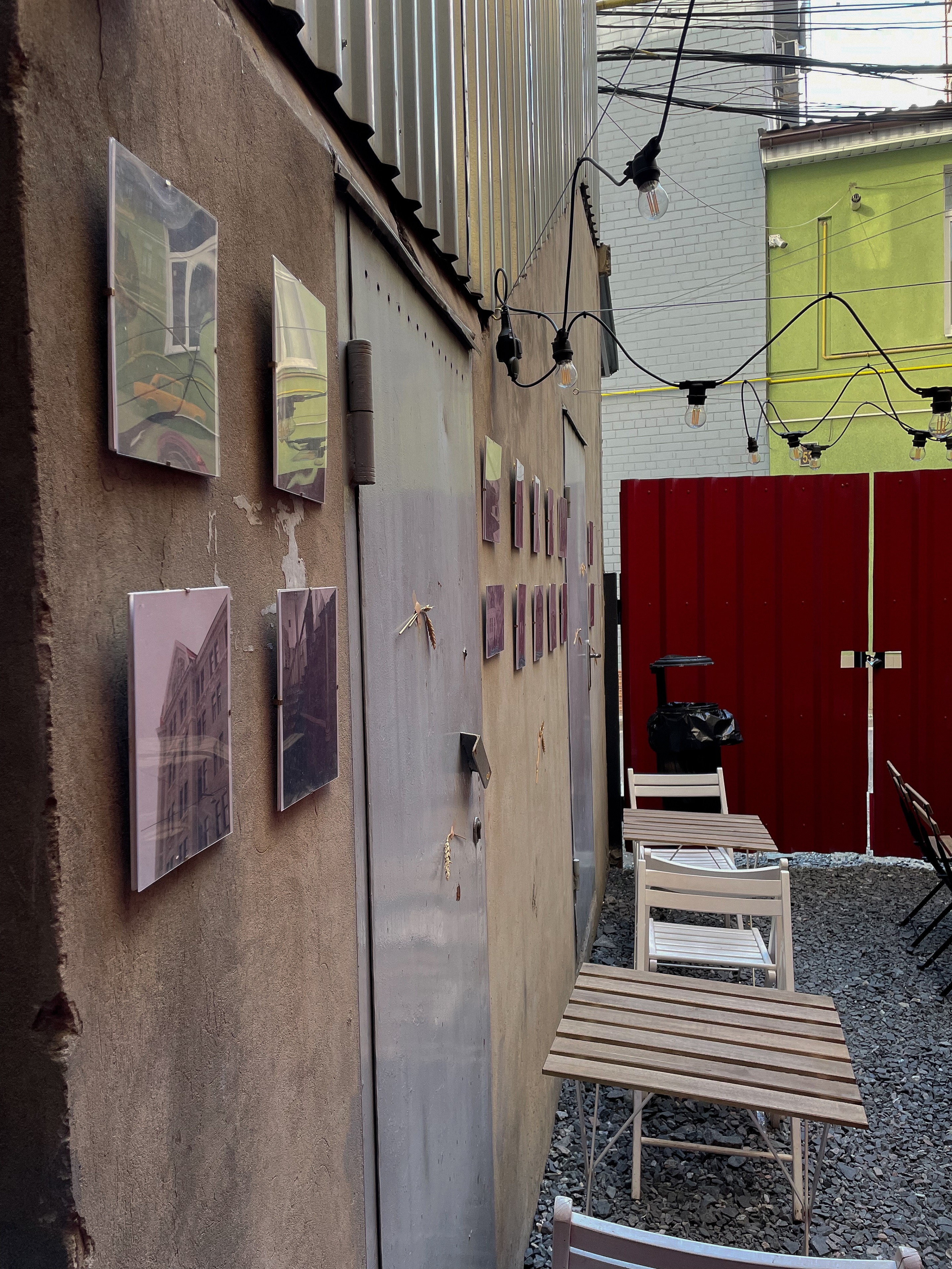 Выставка фотографий района Залопань.