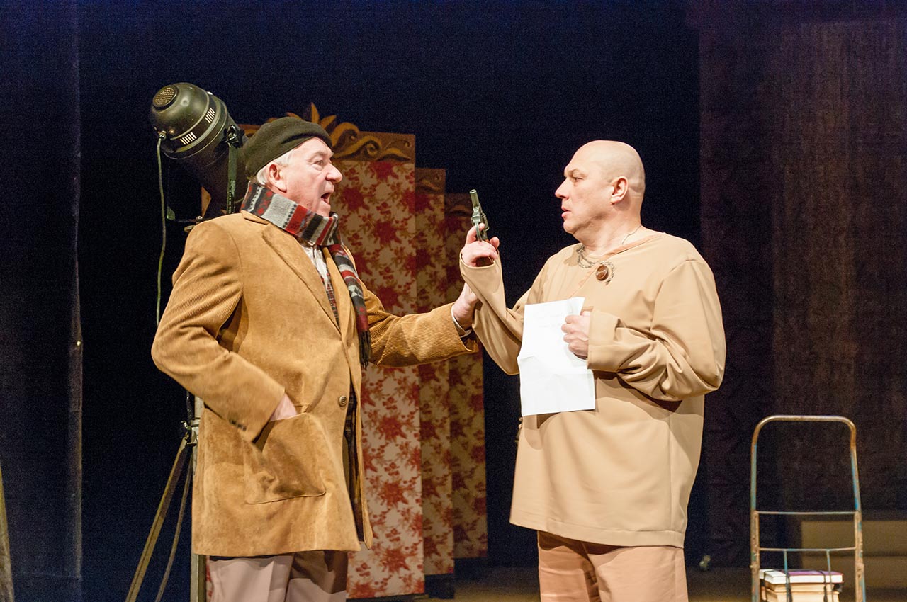 "Самоубийца" в театре Шевченко