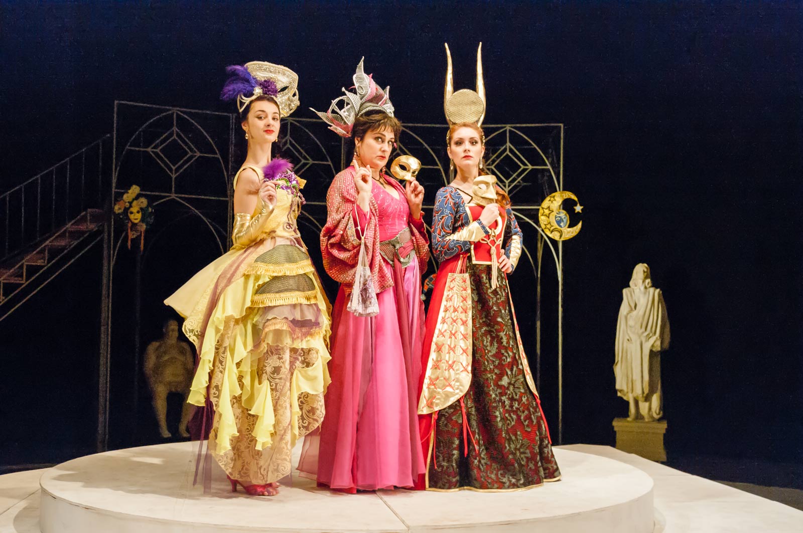 Романтические экскурсии, Rock Opera, цирк на льду: как отметить День святого Валентина в Харькове фото 11 10