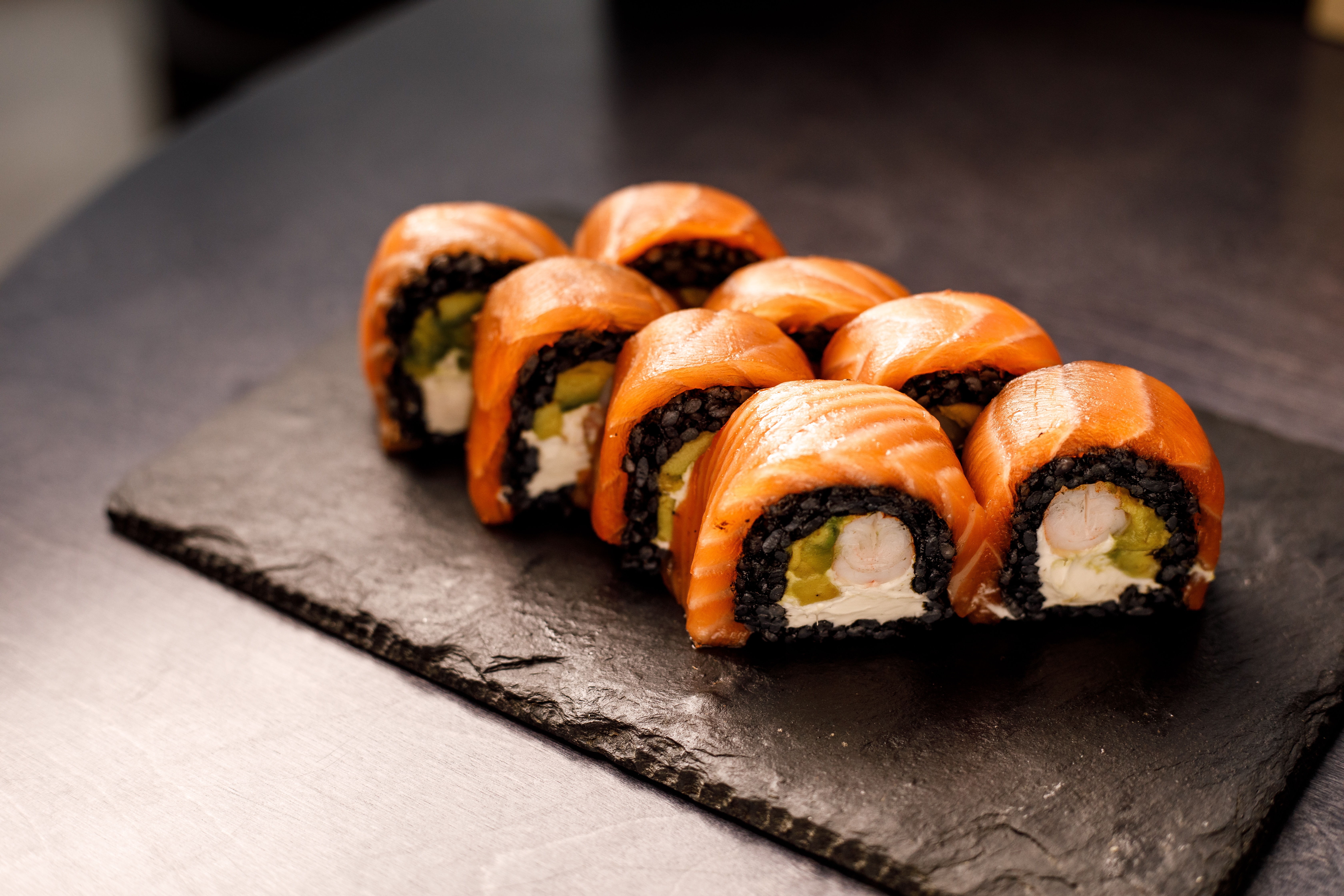 Котелок мидий по-тайски, хоспер-бургер и пицца "Креветка Jack": в Food City Market представили новое меню фото 18 17