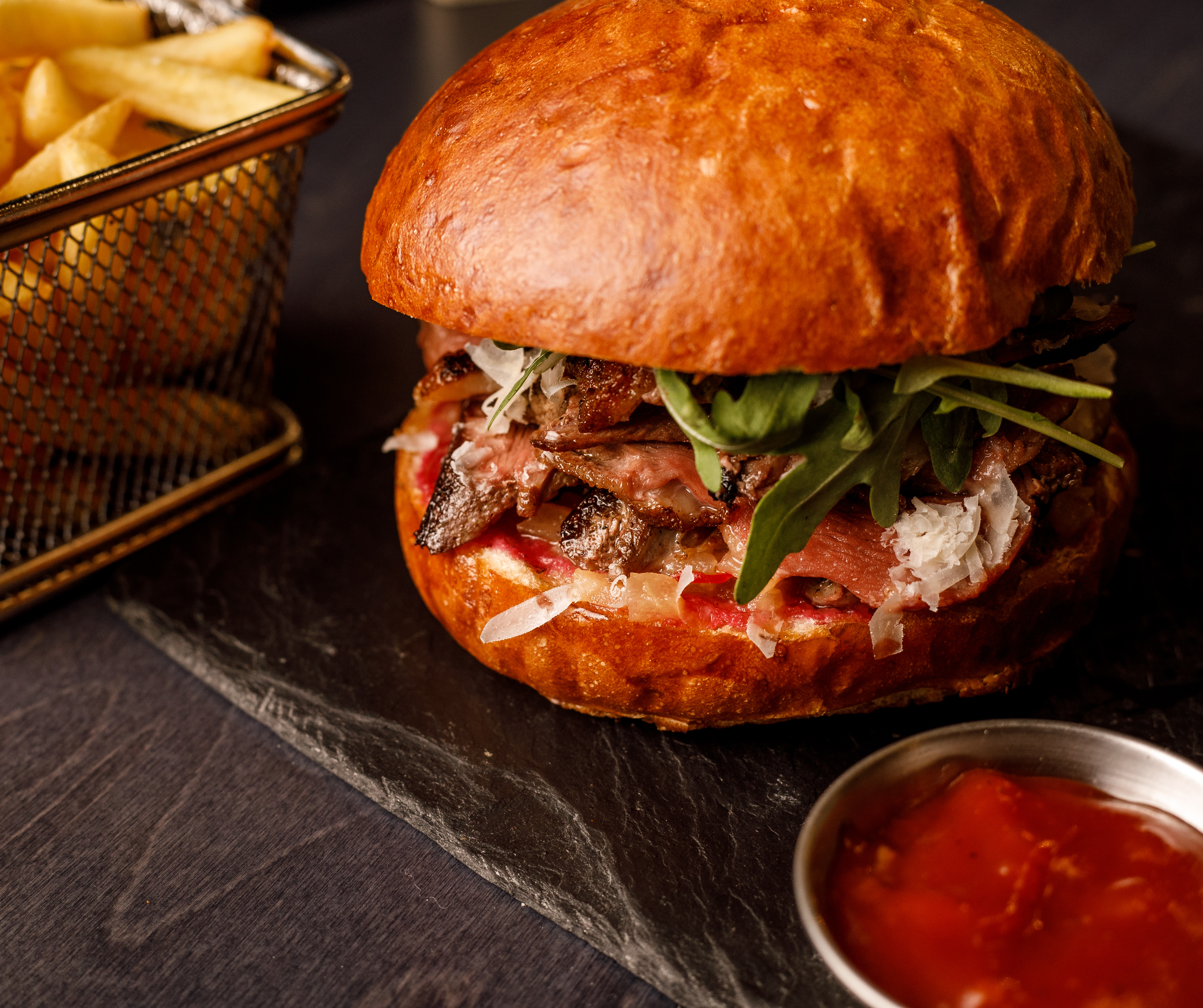 Котелок мидий по-тайски, хоспер-бургер и пицца "Креветка Jack": в Food City Market представили новое меню фото 7 6