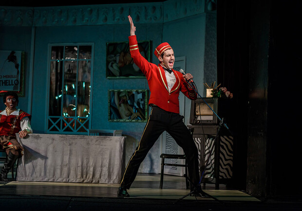 Спектакль "Ищите тенора".