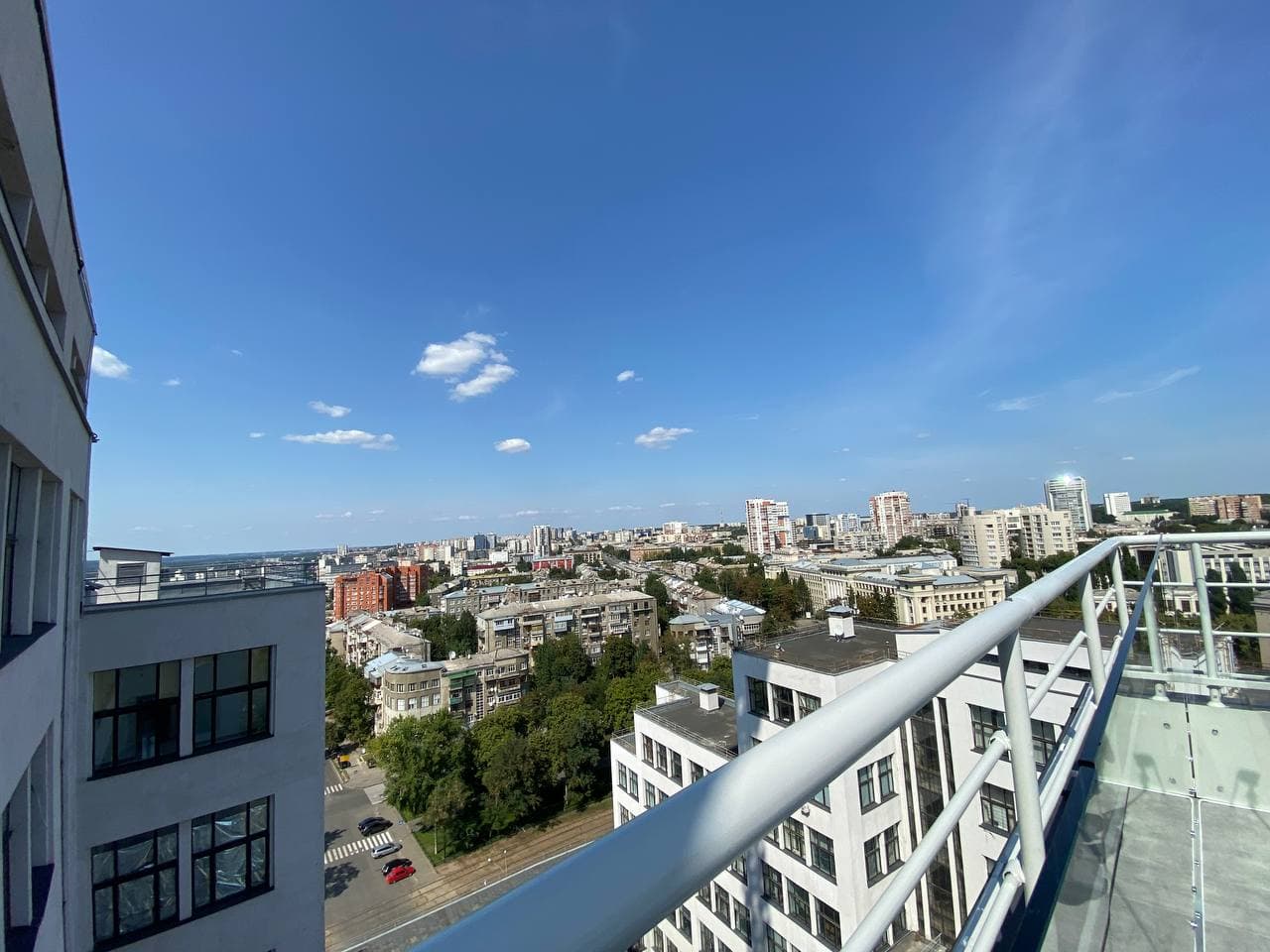 Полюбуйся Харьковом с высоты: на крыше Госпрома открыли смотровую площадку (фоторепортаж) фото 4