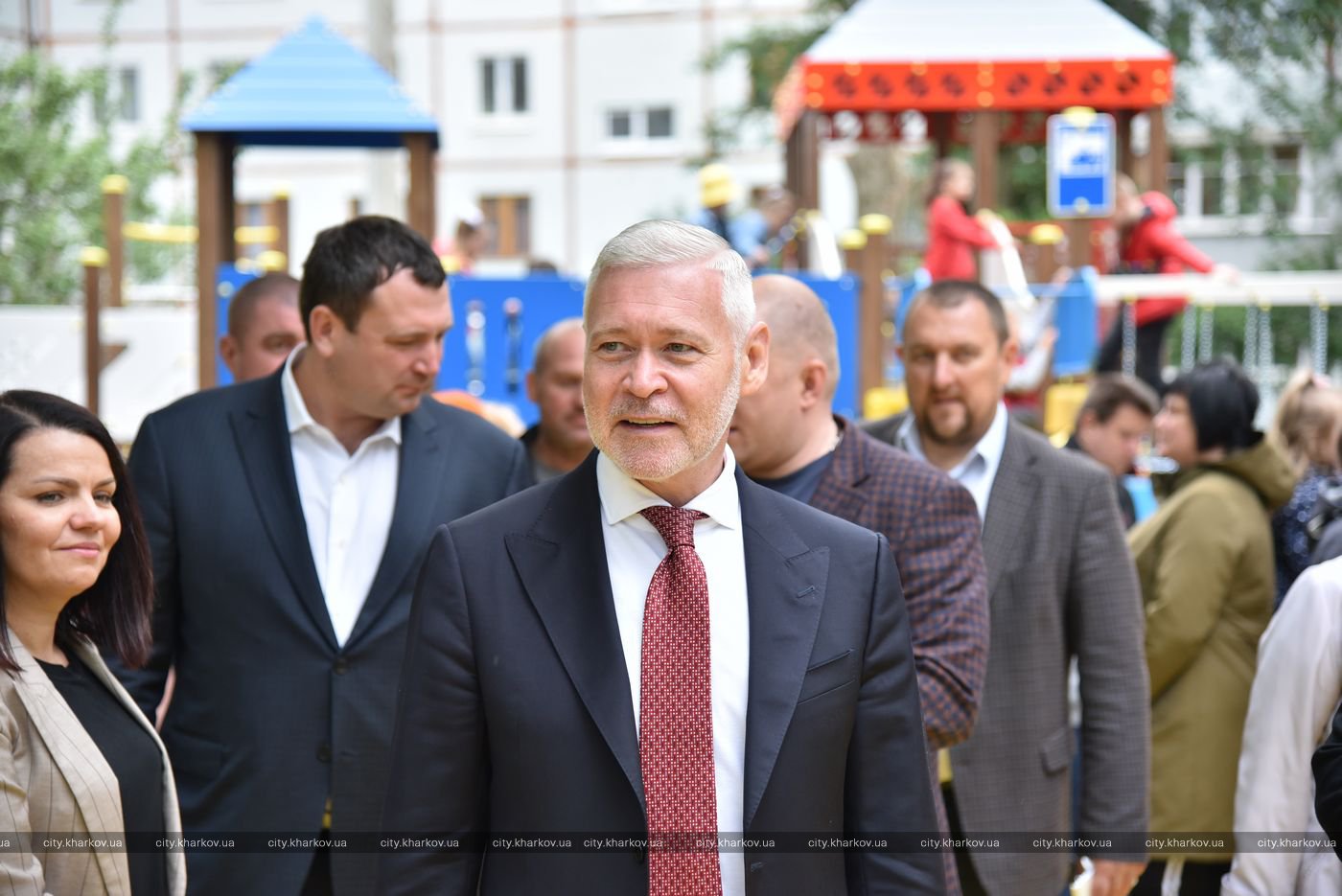 "Мини-парк Горького": на Алексеевке появилась новая зона отдыха (видео) фото 2 1