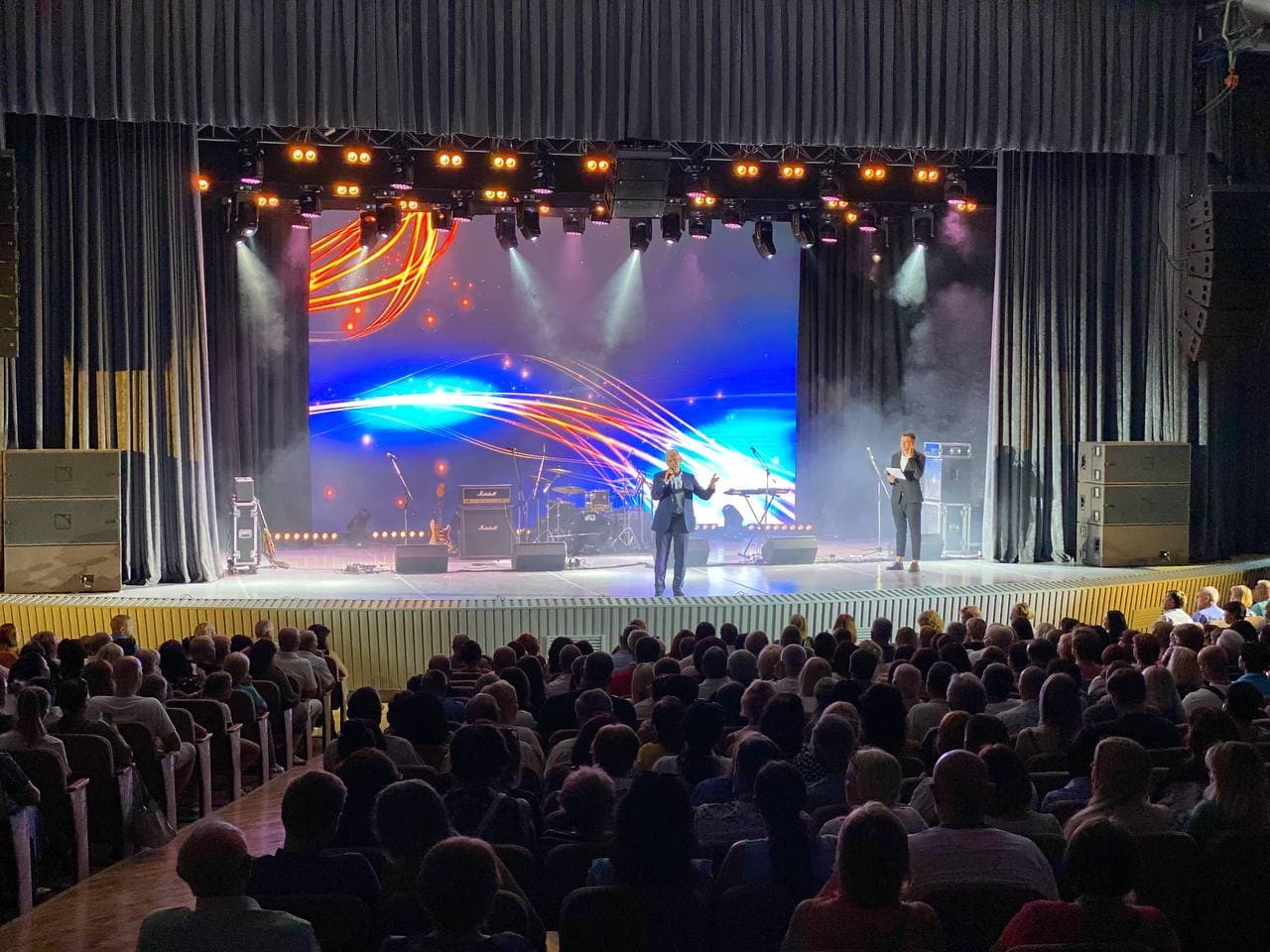 Возвращение легенды: киноконцертный зал «Украина» открыл свои двери фото 2 1