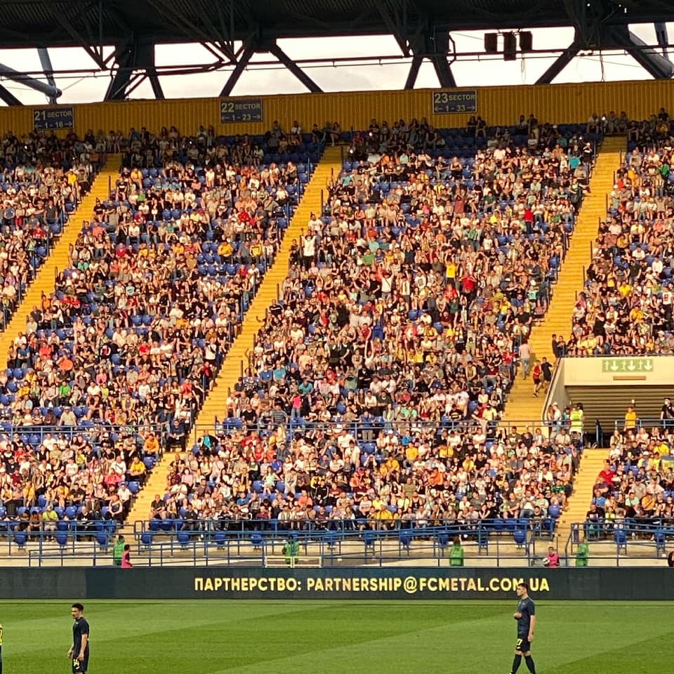 Возродили ФК "Металлист" и установили рекорд: в Харькове состоялся последний матч ФК "Металл" фото 1